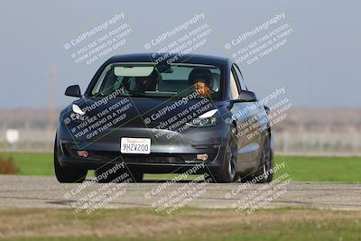 media/Dec-20-2025-Speed Ventures (Sat) [[de63061115]]/Black Group/Sweeper (Session 1)/